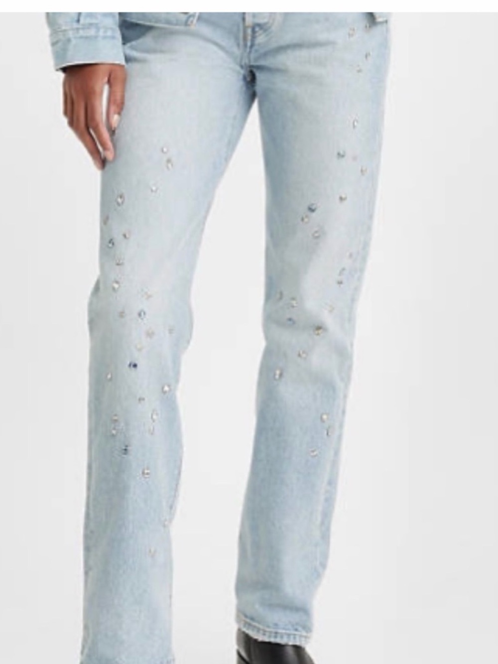 Levi’s 501 with rhinestones light wash